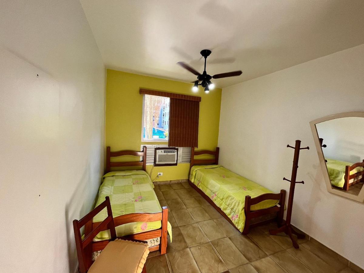 Super Aconchegante E Espacoso - Sacada Ampla E Perto Da Praia - Super Confortavel - Ap. 13 - Ed. Maison Du Parc Γκουαρούχα Εξωτερικό φωτογραφία