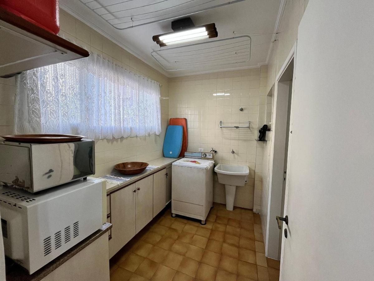 Super Aconchegante E Espacoso - Sacada Ampla E Perto Da Praia - Super Confortavel - Ap. 13 - Ed. Maison Du Parc Γκουαρούχα Εξωτερικό φωτογραφία