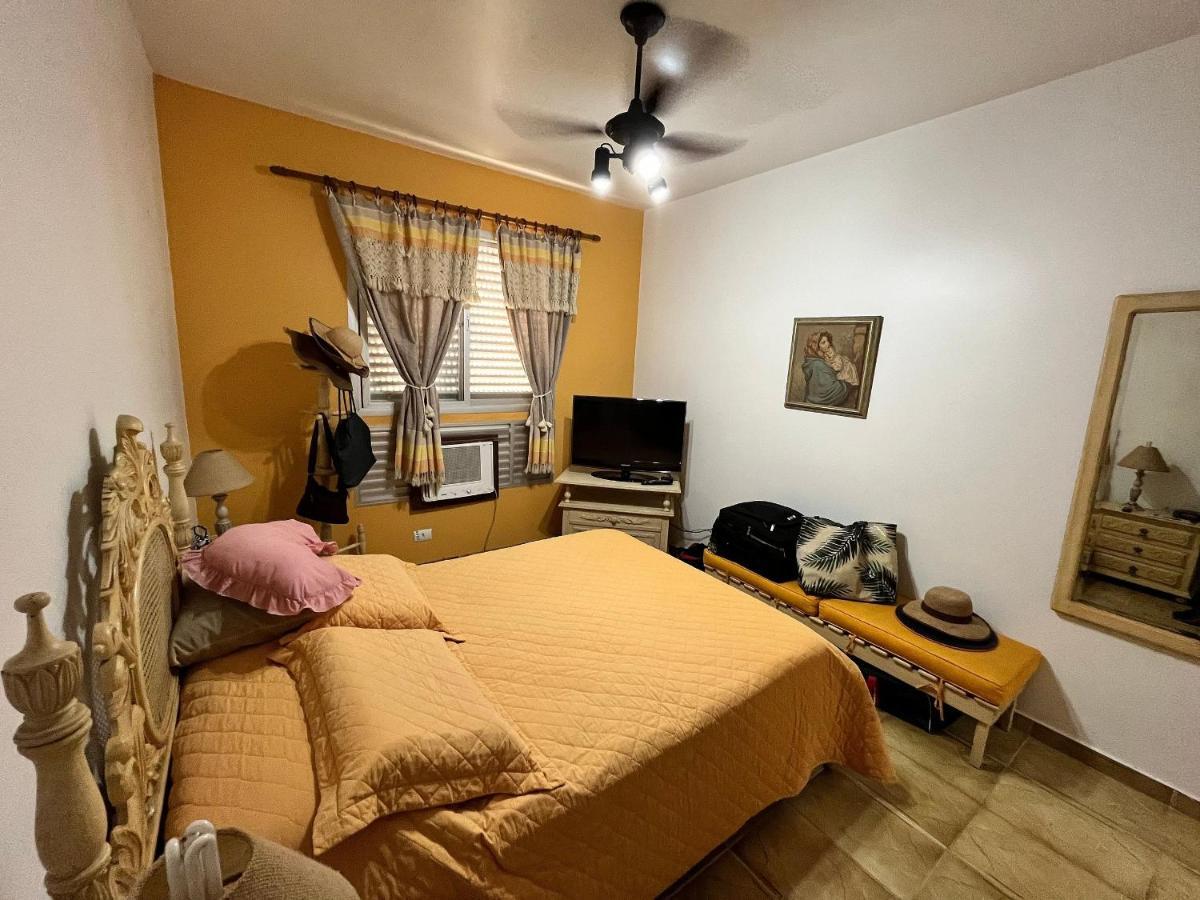 Super Aconchegante E Espacoso - Sacada Ampla E Perto Da Praia - Super Confortavel - Ap. 13 - Ed. Maison Du Parc Γκουαρούχα Εξωτερικό φωτογραφία