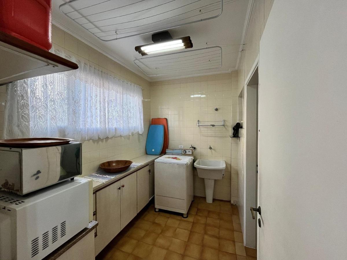 Super Aconchegante E Espacoso - Sacada Ampla E Perto Da Praia - Super Confortavel - Ap. 13 - Ed. Maison Du Parc Γκουαρούχα Εξωτερικό φωτογραφία